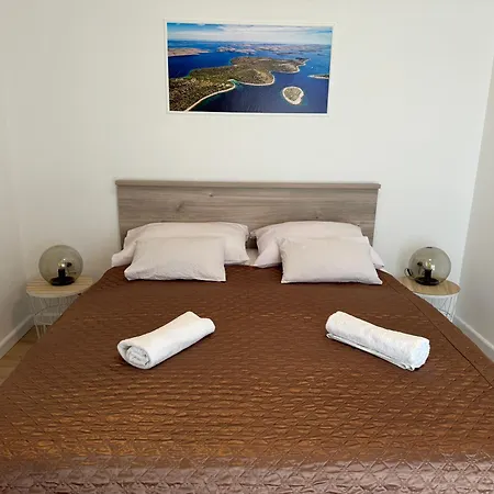 아파트 Noel & Vito 2 *