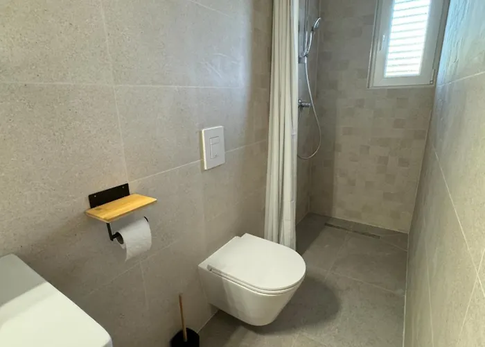 Appartement Noel & Vito 2 *